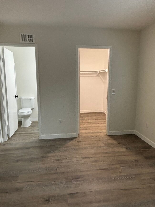 Photo - 11385 Almazon St