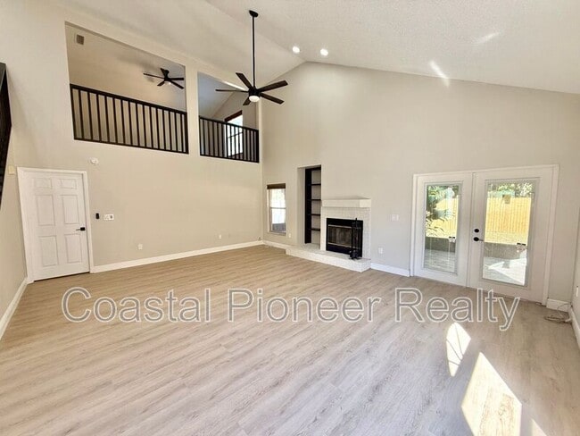 Photo - 8731 Huntfield St