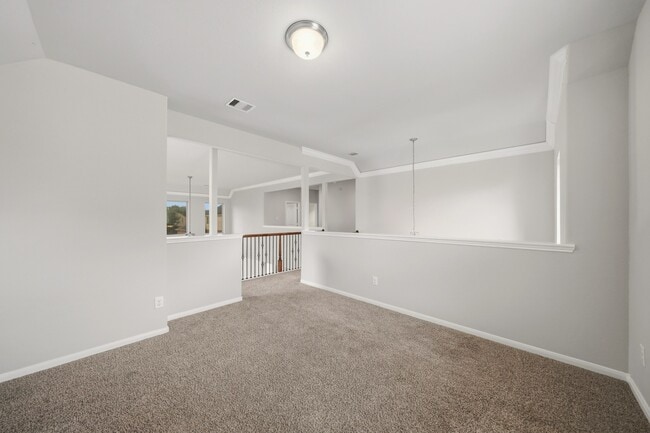 Photo - 223 Auburn Shores Ct