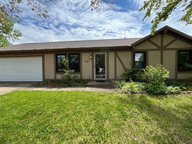 Building Photo - Great Value 3BR !