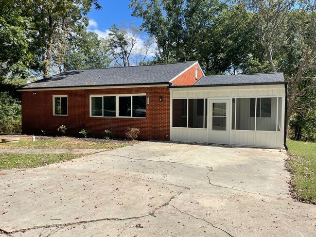 Photo - NEWLY REMODLED 3 BED, 2 BATH BRICK HOME LO...