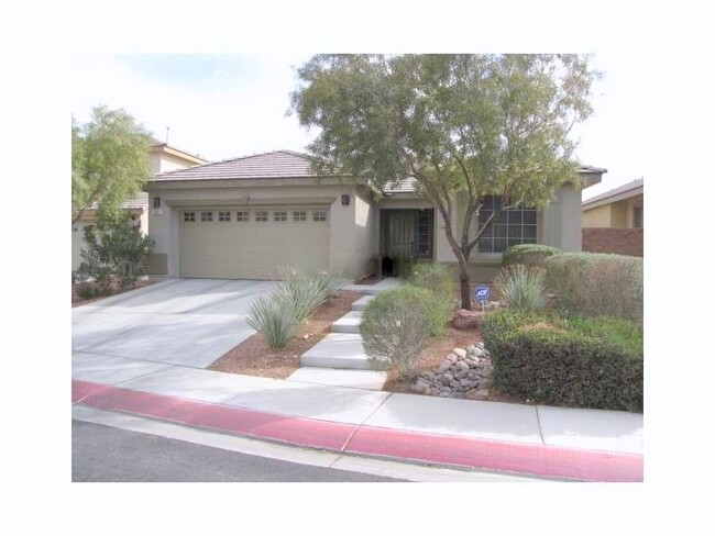 Beautiful 1 Story Home in Gated Community - Beautiful 1 Story Home in Gated Community