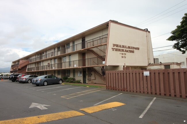 Building Photo - 2 bed, 1 bath, 1 parking Unit available in... Rental