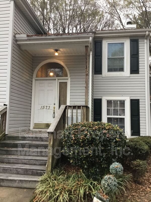 Photo - 1573 Hunt Club Ct