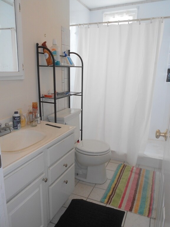 6 Newton St Unit 2