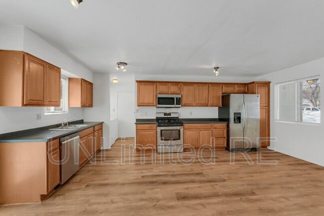 Photo - 2810 N Roberta Dr