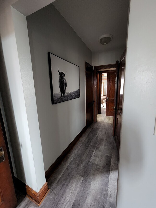 Photo - 1308 119th St