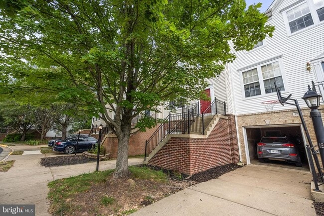 Building Photo - 21562 Iredell Terrace Rental