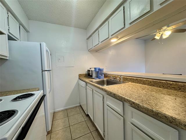 Photo - 750 N Judge Ely Blvd