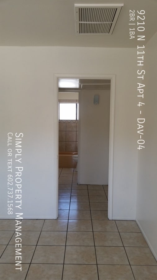 Photo - 9210 North 11th St Unit Dav-04