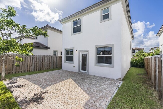 Photo - 2408 NW 131st Cir