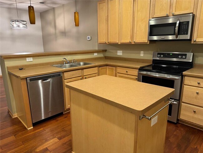 Photo - 17713 96th Ave N
