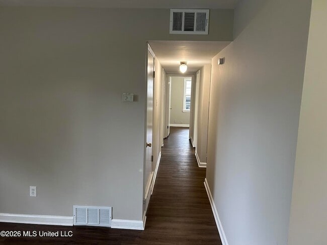 Photo - 1296 Vicksburg Dr