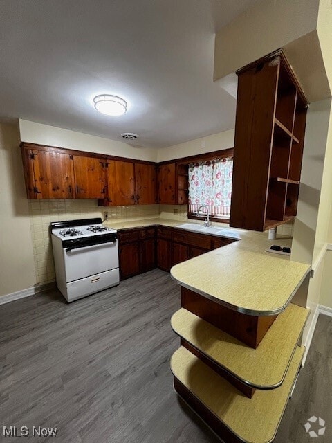 Building Photo - 212 E Midlothian Blvd Rental