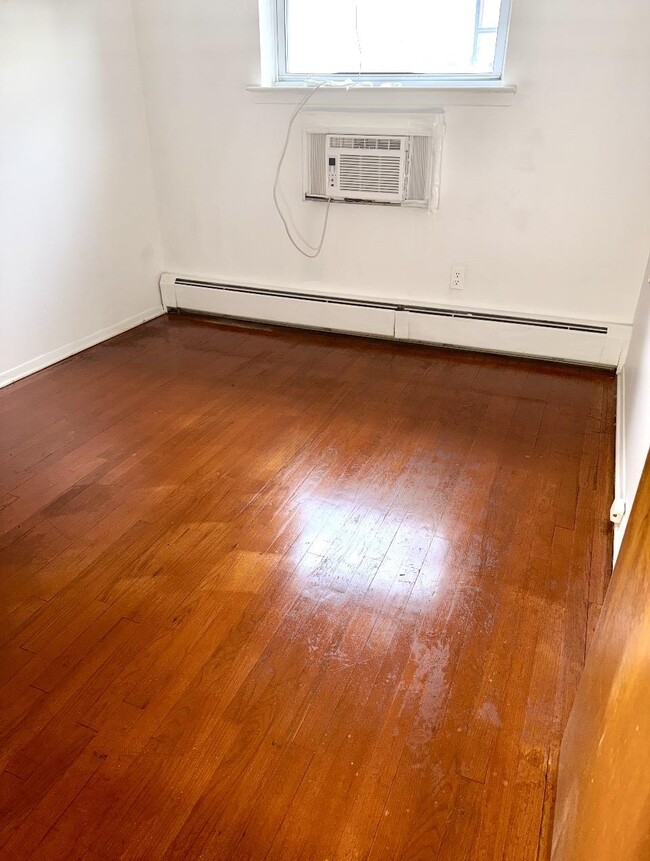 Photo - 24 Sunset Ave