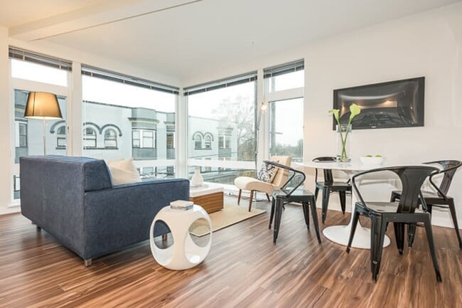 Photo - The Fifteen - Modern Living Meets Capitol Hill Vibes at The Fifteen