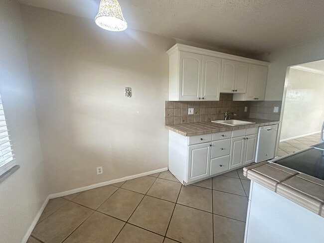 Photo - 9954 Nob Hill Ct Unit 9954