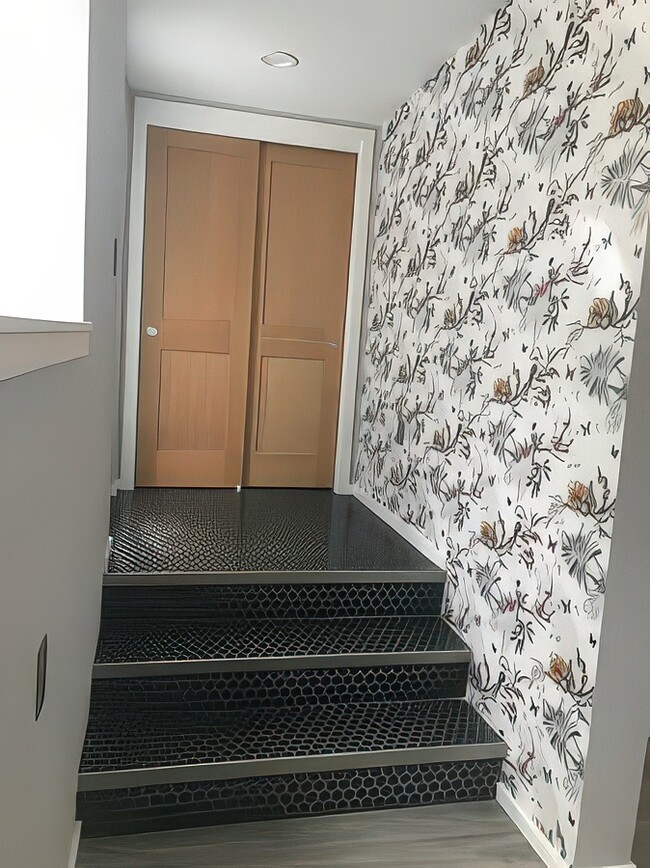 Entry and entry closet - 831 NE Holland St Unit B