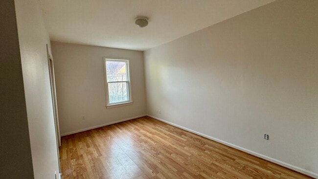 Photo - 103 Garfield Ave Unit 102