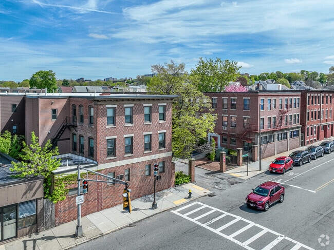 4 Cypress Rd alt - 4 Cypress Rd