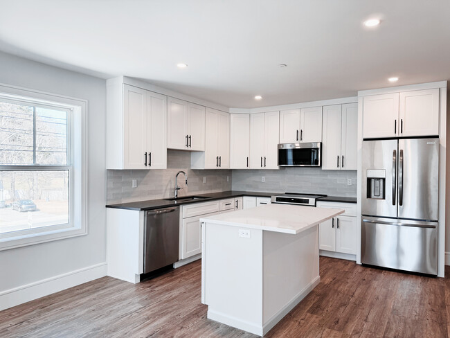 Kitchen - 1000 Washington St Condo Unit 201