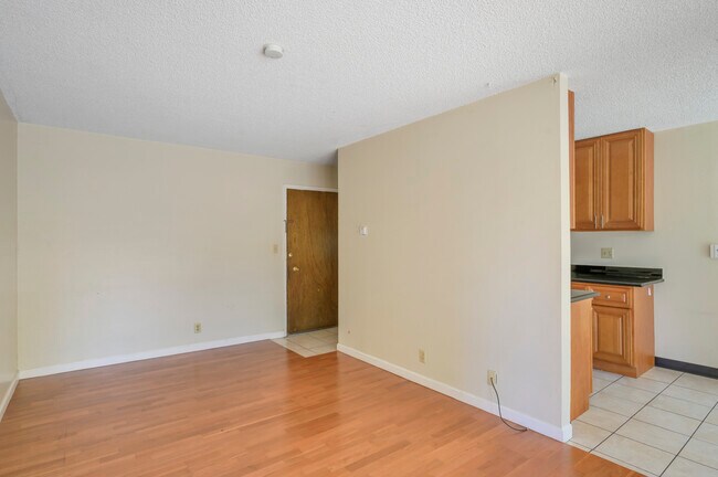 Photo - 2520 Hillegass Ave