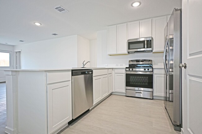 Photo - 2423 Shady Grv