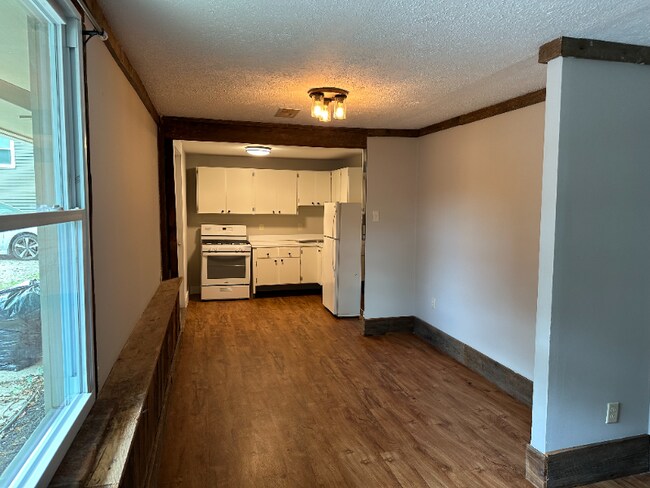 Photo - 519 Main St Unit C