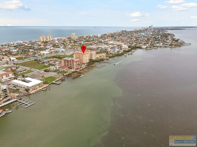 Photo - 201 W Capricorn Dr Unit 303-C