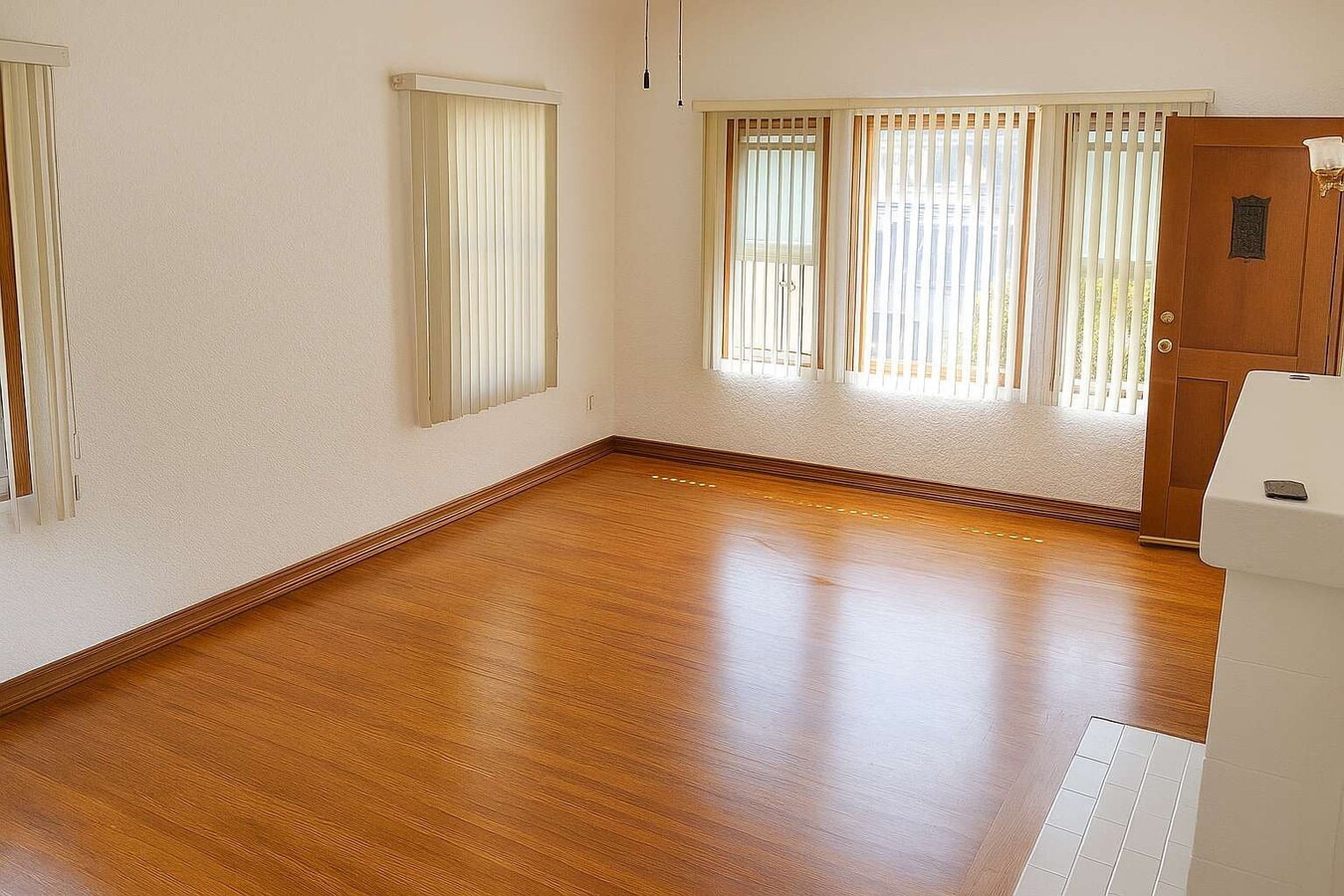 Photo - Charming, Classic, Golden Hill ~ 750 sqft 1bed/1bath Fully Furnished Apartment with Hardwood Floo... Unit #1