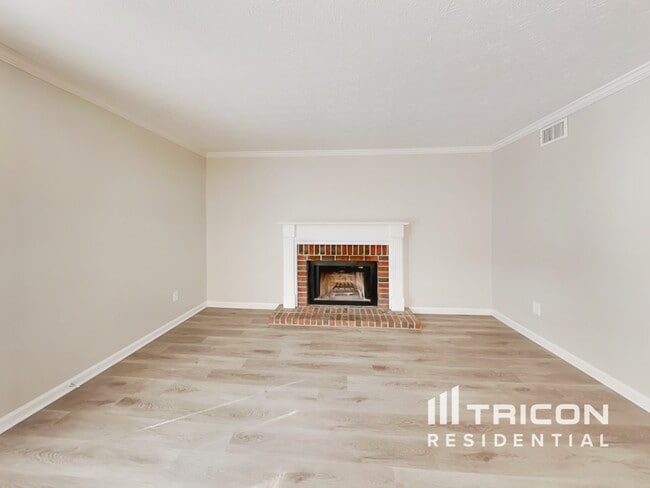 Photo - 4741 Jones Bridge Cir