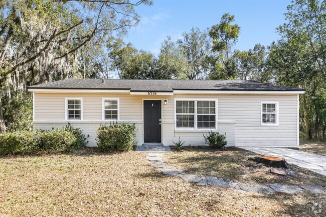 Building Photo - 5715 Green Forest Dr Rental