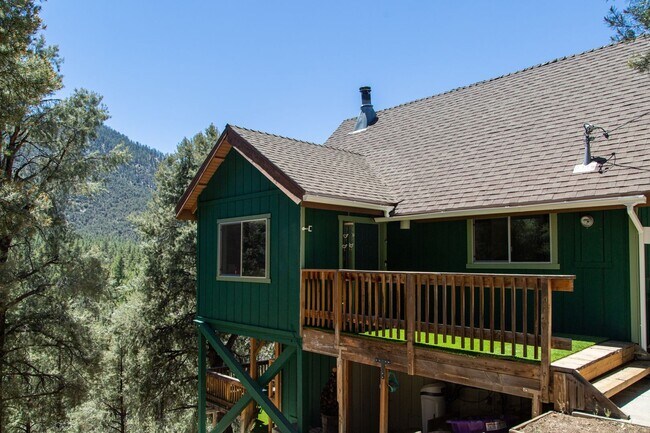 Photo - 2235 Ironwood Dr