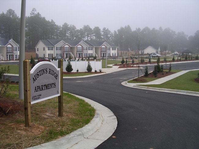 Evelyn Glenn
