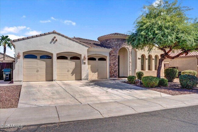 Photo - 2410 E Park View Ln