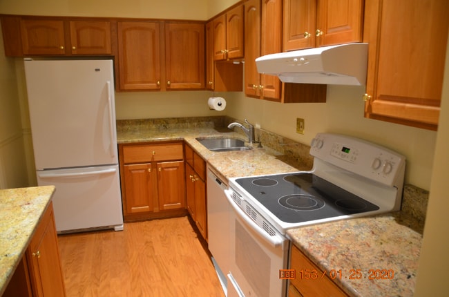 Photo - 234 Nesmith St Unidad 11