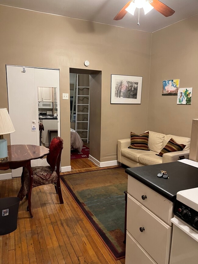 Photo - 20 E Goethe St Unit 20 east Goethe