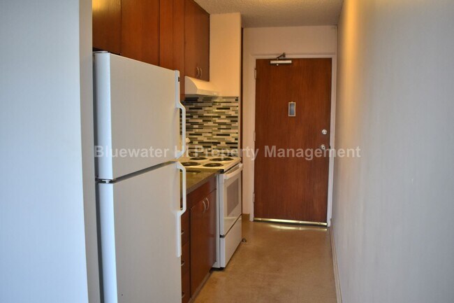 Photo - 710 Lunalilo St