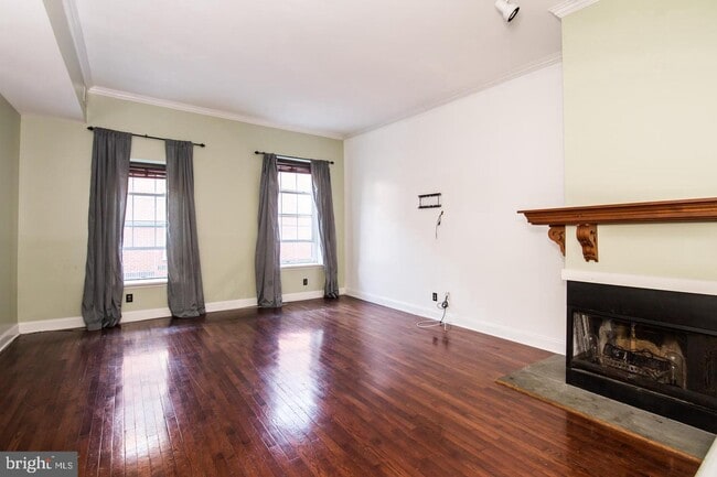 Photo - 822 N Ringgold St