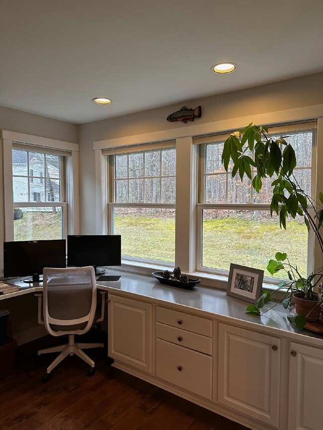 Photo - 12 Stannard Dr