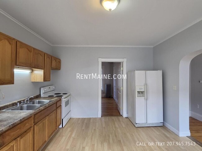 Photo - 116 Sabattus St Unit 2