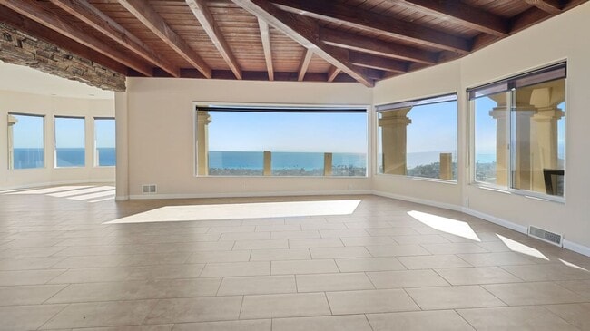 Building Photo - Breathtaking Ocean View Home in San Clemente