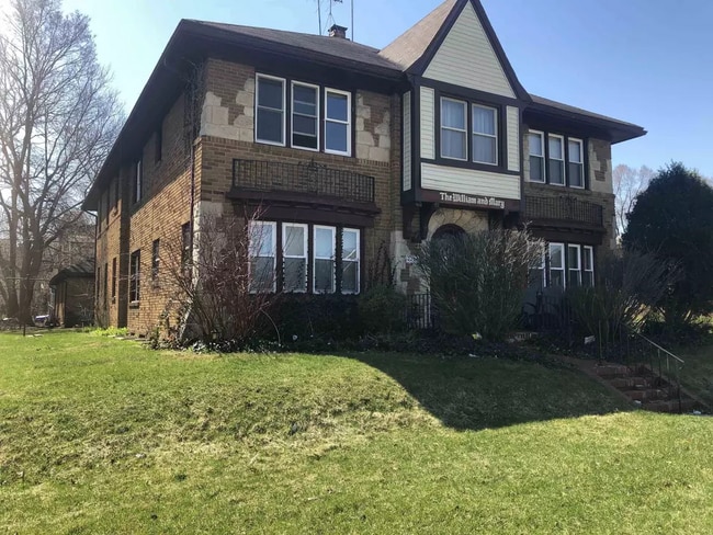 Building Photo - 2234 Auburn St Unit 1