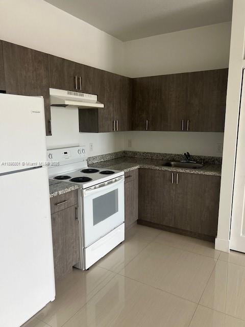 Photo - 885 E 1st Ave Unidad 307