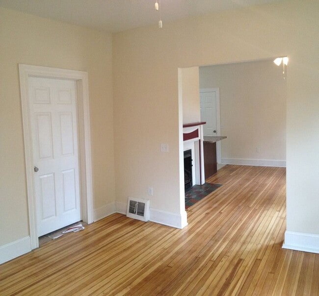 Photo - 200 S Mills St Unit 200-1