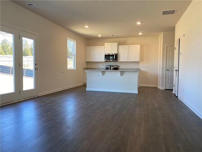 38 Walnut Grv Wy