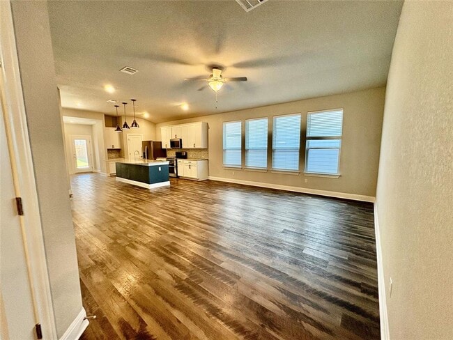 Photo - 196 Mount Locke Rd