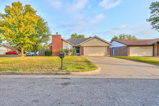 Building Photo - 3 Bed 2 Bath in OKC! Rental