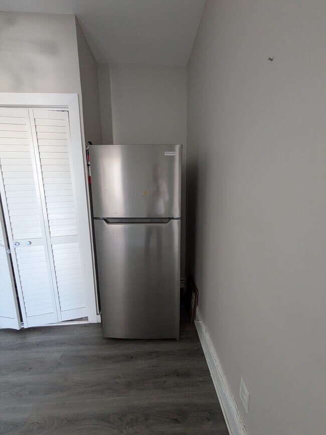 489 Kennedy Blvd