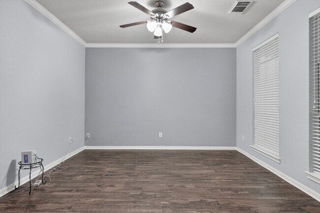 Photo - 26 Ebony Oaks Pl